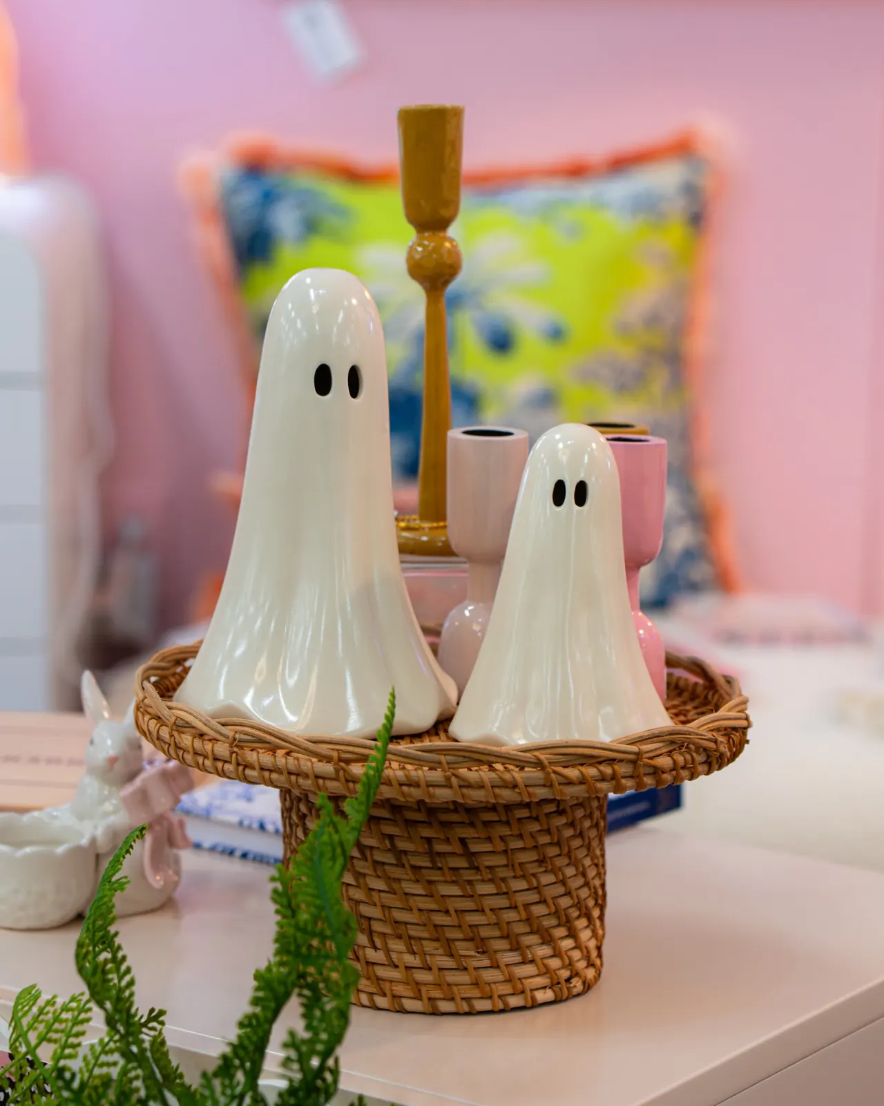 southern-lion-ghost-decor